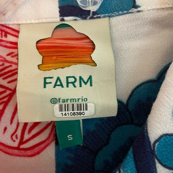 Farm Rio short sleeve button down shirt - Picture 4 of 5